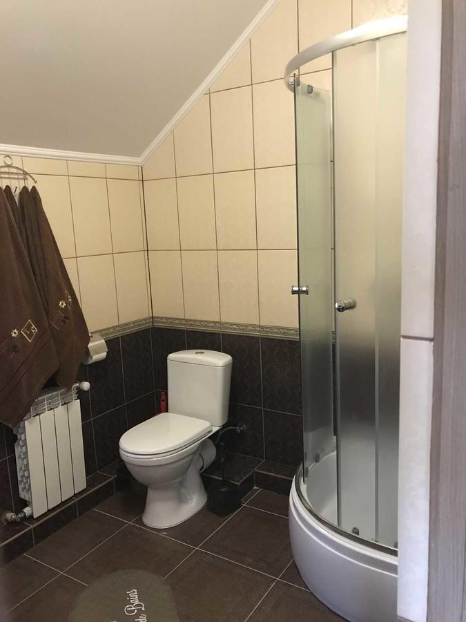 U Maksa Hotel Solociîn Exterior foto