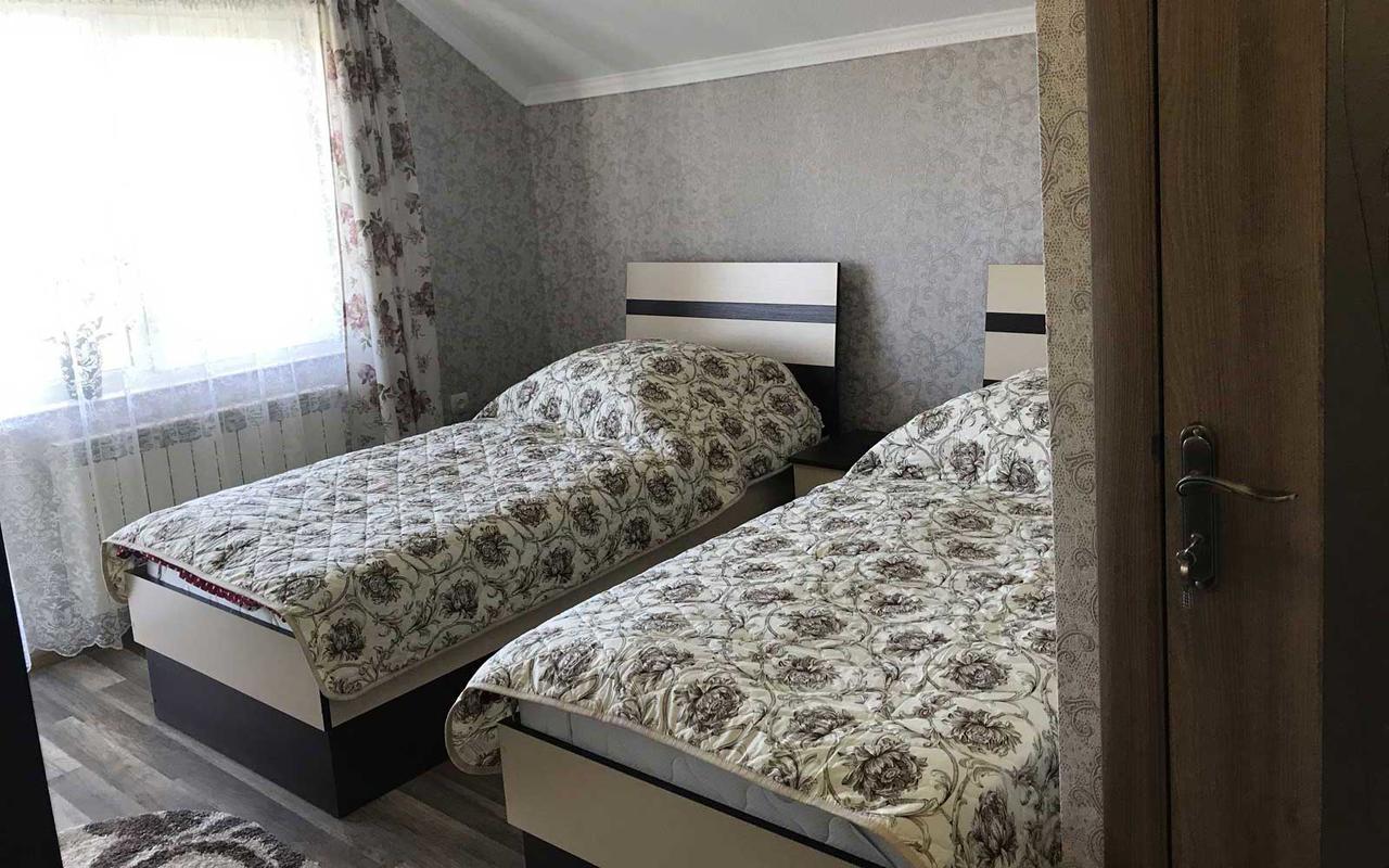U Maksa Hotel Solociîn Exterior foto