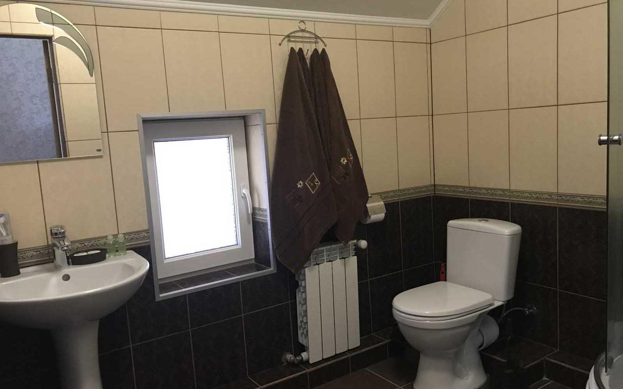 U Maksa Hotel Solociîn Exterior foto
